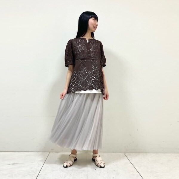 ギャバジン K．T（Gabardine K．T）/【洗える】アイレットレース コクーン袖のブラウスの通販は