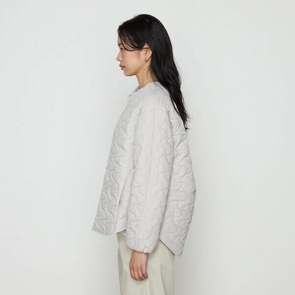 ギャバジン K．T（Gabardine K．T）/〔 +サイズ 〕 波柄Wキルト ノーカラーブルゾン_8