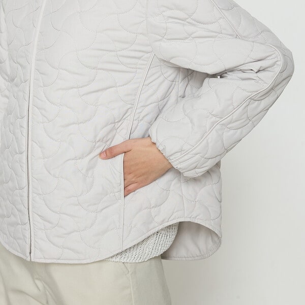 ギャバジン K．T（Gabardine K．T）/〔 +サイズ 〕 波柄Wキルト ノーカラーブルゾン_11