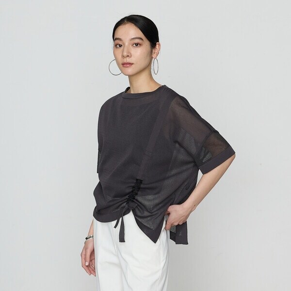 ギャバジン K．T（Gabardine K．T）/オーガニックコットン×リサイクルPe ドローストリングシアーセーター_9
