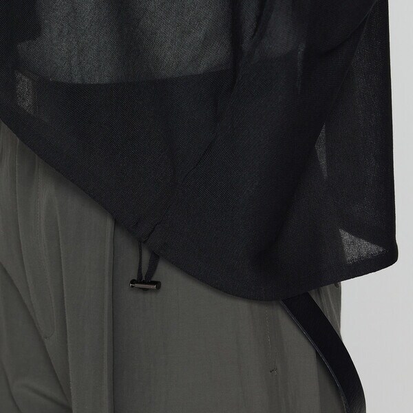 ギャバジン K．T（Gabardine K．T）/シャイニーシアーヤーン ドロスト