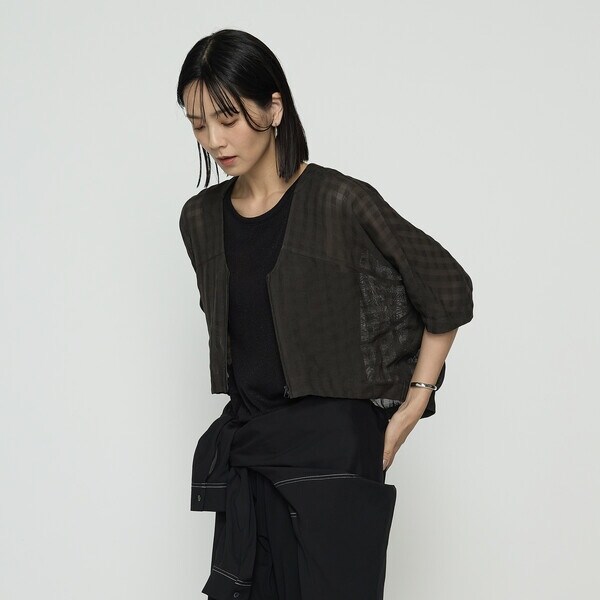 ギャバジン K．T（Gabardine K．T）/〔 +サイズ 〕 チェック柄カラミ ショートブルゾン_1