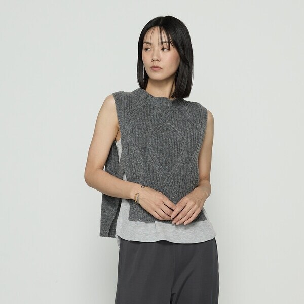 ギャバジン K．T（Gabardine K．T）/マシュマロブークレー ニットベスト