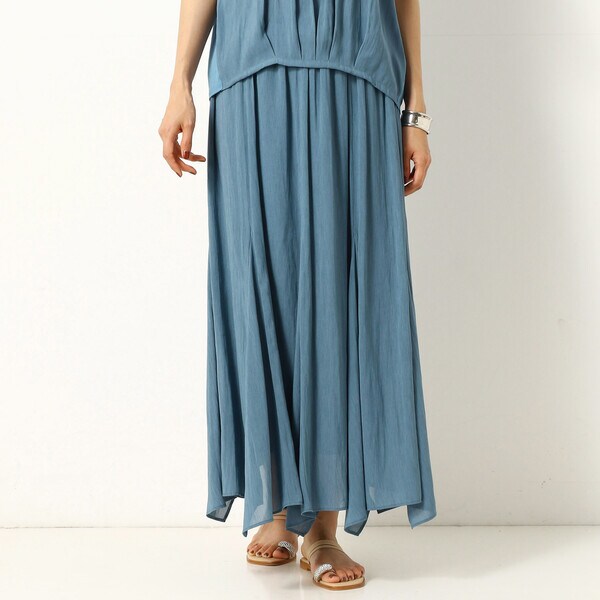 K．T キヨコ タカセ（K．T KIYOKO TAKASE）/【セットアップ対応／洗える】強撚割繊エアフロ?　ハンカチーフヘムロングスカート