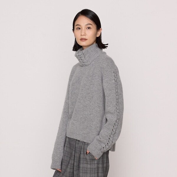 K．T キヨコ タカセ（K．T KIYOKO TAKASE）/片畦編み、天竺編み アンゴラ混ニットプルオーバーの通販は