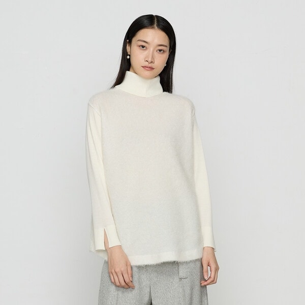 K．T キヨコ タカセ（K．T KIYOKO TAKASE）/アルパカ混ジャージー ハイネックプルオーバー