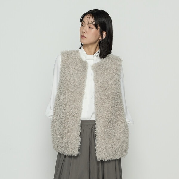 K．T キヨコ タカセ（K．T KIYOKO TAKASE）/シープボア調 フェイクファージレ