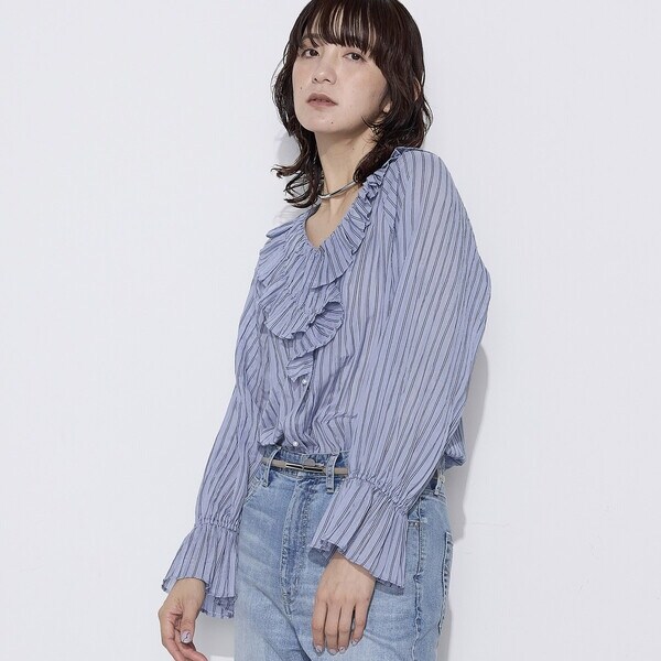 K．T キヨコ タカセ（K．T KIYOKO TAKASE）/シワ加工ストライプ ラッフルシャツブラウス_11