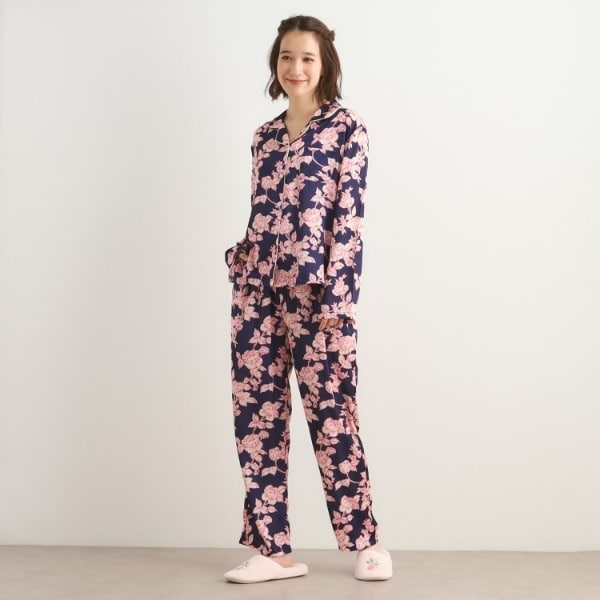 ローラアシュレイ　パジャマ　美品❣️ ローラ アシュレイ（LAURA ASHLEY）/【収納袋付きサテン】ポリントン