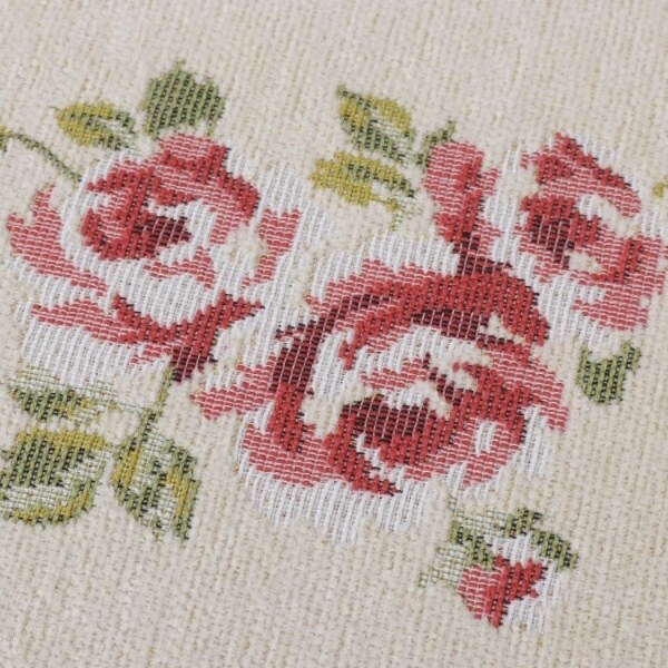 ローラアシュレイ　花柄　ベージュラグ　　120×180センチ ローラアシュレイ ラグ ローラアシュレイ 花柄 ベージュラグ 120