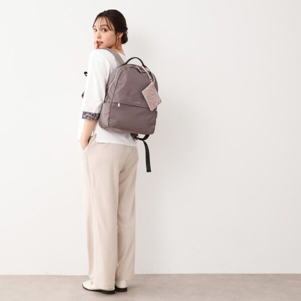 極美品✨COACH COACH リュック ペブルドレザー A4可 大容量 チャーム
