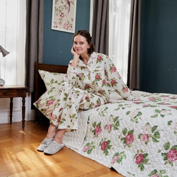 ローラ アシュレイ（LAURA ASHLEY）/カミール柄 コットンプリントパジャマ