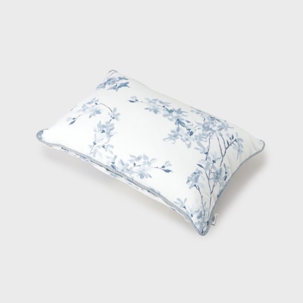 ローラ アシュレイ（LAURA ASHLEY）/【英国ローラ アシュレイ生地使用】アップサイクルクッション_1
