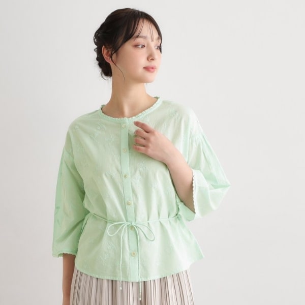 ローラ アシュレイ（LAURA ASHLEY）/【コットン100％／洗える／インド製】総柄刺繍ブラウス