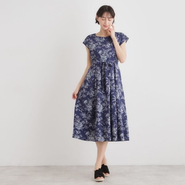 ローラ アシュレイ（LAURA ASHLEY）/【洗える／コットン100％／3colors／同柄アイテムあり】ウォールド ガーデン柄ワンピース