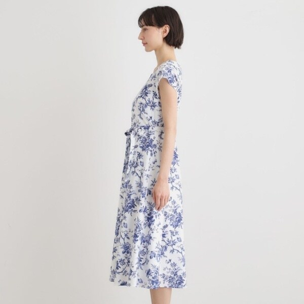 ローラ アシュレイ（LAURA ASHLEY）/【洗える／コットン100％／3colors／同柄アイテムあり】ウォールド ガーデン柄ワンピース