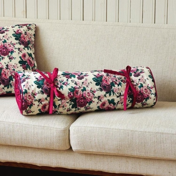 ローラ アシュレイ（LAURA ASHLEY）/エレンボロー ローズ柄 ロールクッション