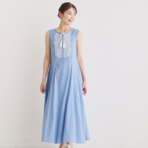 ローラ アシュレイ（LAURA ASHLEY）/【コットン100％】刺繍入りワンピース