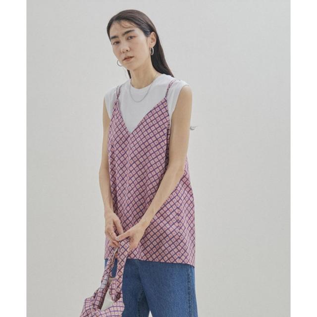 サロン アダム エ ロペ（SALON adam et rope’ ）/【LIBERTY】【セットアップ対応・洗える】リバティプリントバックスリットキャミソール