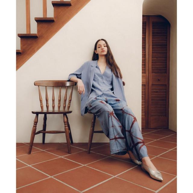 サロン アダム エ ロペ（SALON adam et rope’ ）/[25SS]GENTLE SILKジレ【セットアップ対応】_4