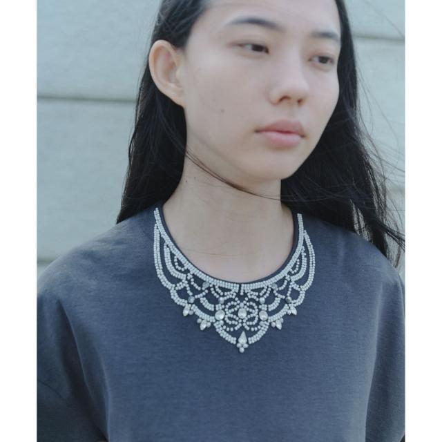 サロン アダム エ ロペ（SALON adam et rope’ ）/ビジューエンブロイダリーオーバーサイズT