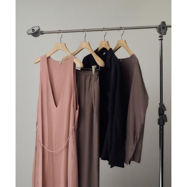 サロン アダム エ ロペ（SALON adam et rope’ ）/[25AW]GENTLE SILK ジャンパースカート【セットアップ対応・洗える】_13