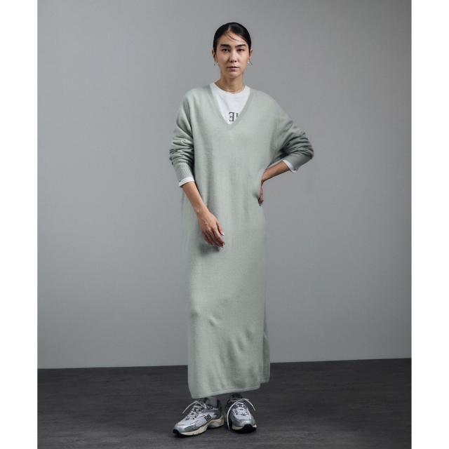 サロン アダム エ ロペ（SALON adam et rope’ ）/カシミヤニットVネックワンピース