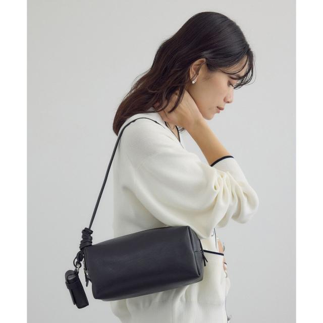 サロン アダム エ ロペ（SALON adam et rope’ ）/【W S（ドゥーブル）】ゴートレザーショルダーバッグ_1