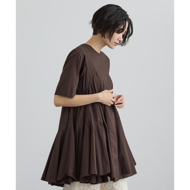 サロン アダム エ ロペ（SALON adam et rope’ ）/【AAYUSHI（アユーシ） for SALON】別注ボリュームフレアハーフスリーブワンピース