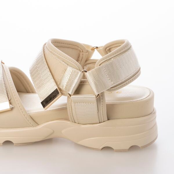 カリーノ（carino）/厚底クロスベルトスポーツサンダルの通販はau PAY