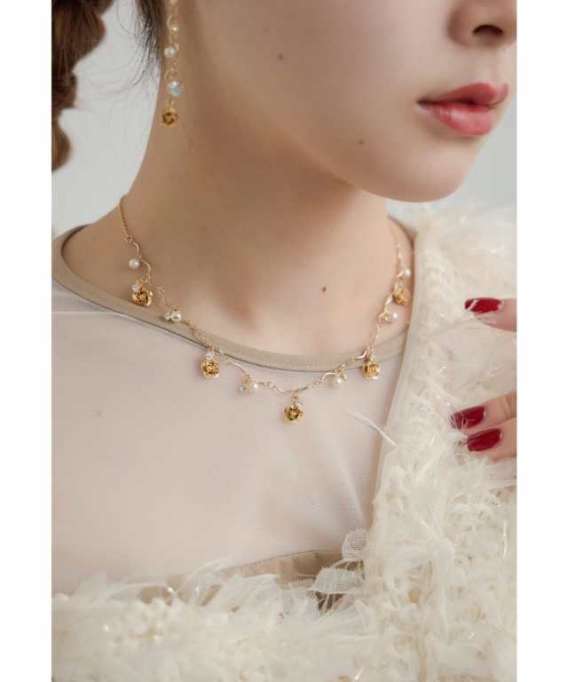 ニアナ（niana）/フラワーモチーフパールネックレスの通販は