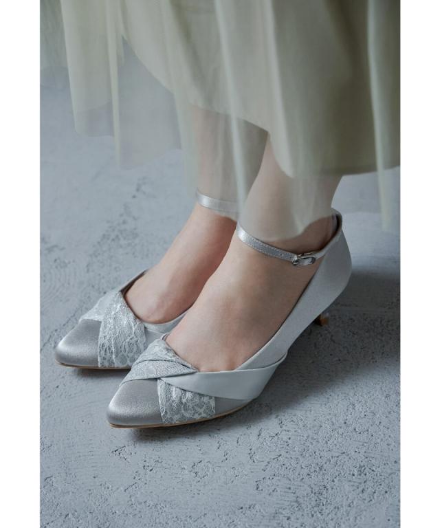 ニアナ（niana）/レースリボンモチーフパンプス