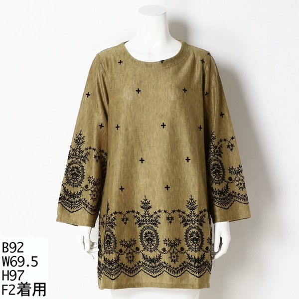 クインティ/【大きいサイズ】フロッキープリントデザインチュニックの通販は 6,292円