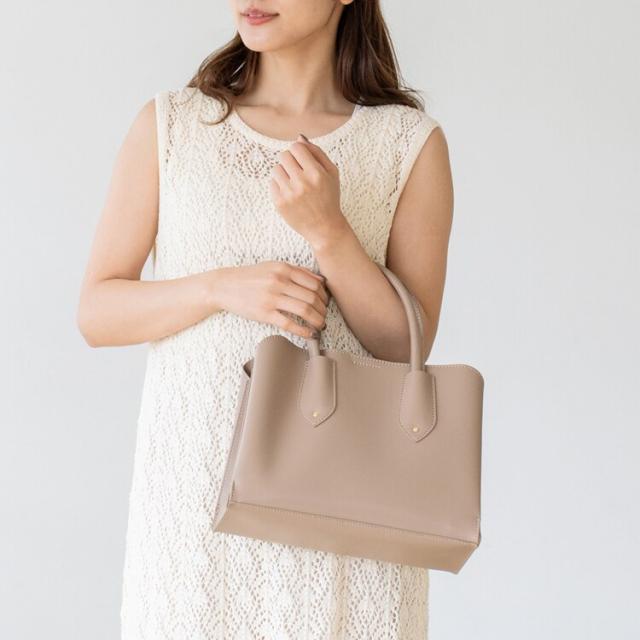 ヴィータフェリーチェ(VitaFelice)/3ルーム2WAYハンドバッグ【Depral/デプラル】※セレモニー向けの通販は ヴィータフェリーチェ(VitaFelice)/3ルーム2WAYハンドバッグ【Depral/デプラル】※セレモニー向けの通販は