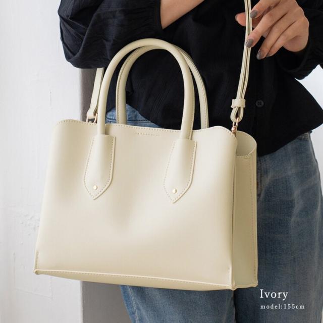 ヴィータフェリーチェ(VitaFelice)/3ルーム2WAYハンドバッグ【Depral/デプラル】※セレモニー向けの通販は ヴィータフェリーチェ(VitaFelice)/3ルーム2WAYハンドバッグ【Depral/デプラル】※セレモニー向けの通販は