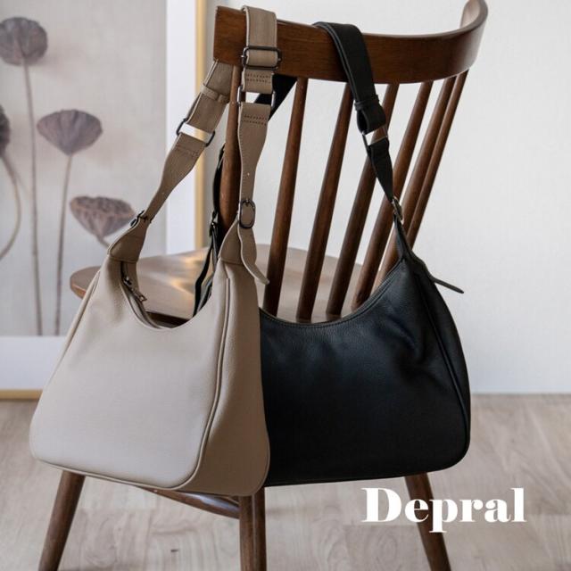 ヴィータフェリーチェ（VitaFelice）/本牛革ハーフムーンショルダー