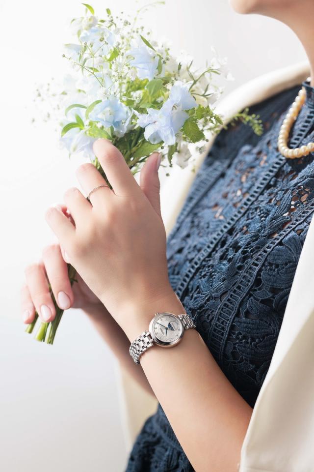 エクシード（EXCEED）/CITIZEN EXCEED シチズン エクシード　エコ・ドライブ電波時計　EE1020−77Dの通販は