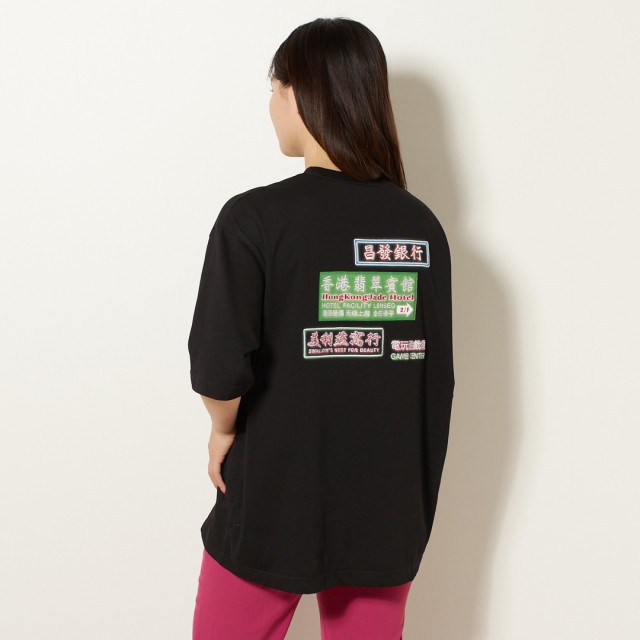 ミューア（MYUUA）/HONG KONG NEON T−SHIRT・BLACKの通販はau PAY