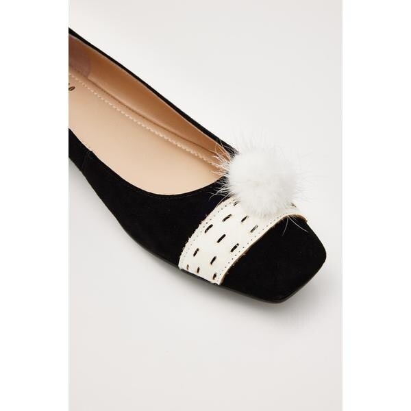 スタッカート（STACCATO）/ハイジバニーフラット