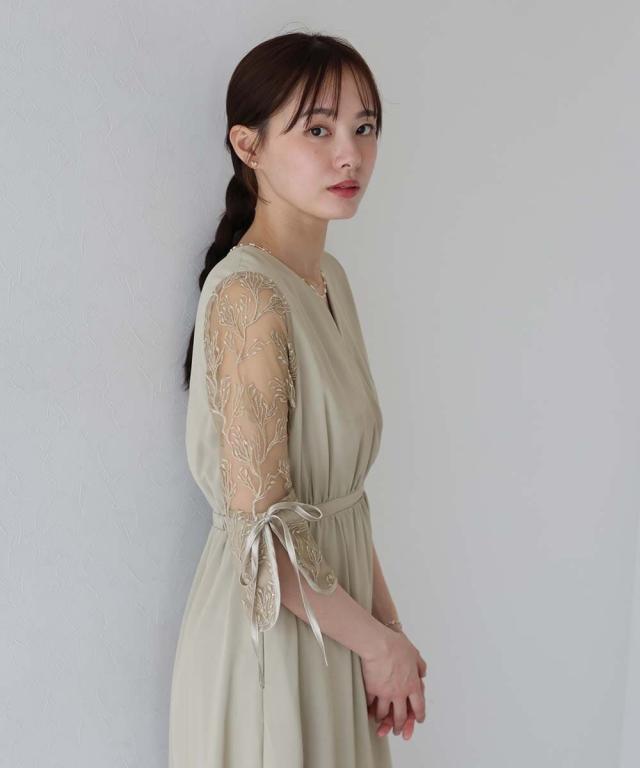 【TADASHI SHOJI】アポニ ティアード スパンコール 刺繍 ガウン TADASHI SHOJI】Aponi ティアード スパンコール 刺繍 ガウン