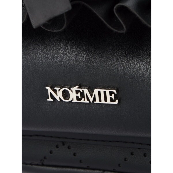 ノエミー（NOEMIE）/クロミ型押し合皮リュックの通販はau PAY