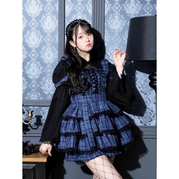 ノエミー NOEMIE フレアスリーブティアードセットアップ 地雷系 量産型 黒 ノエミー（NOEMIE）/フレアスリーブティアードセットアップの通販はau
