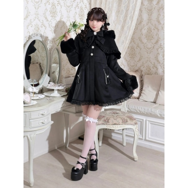 ノエミー（NOEMIE）/ケープフリルドーリーフレアコートの通販はau PAY