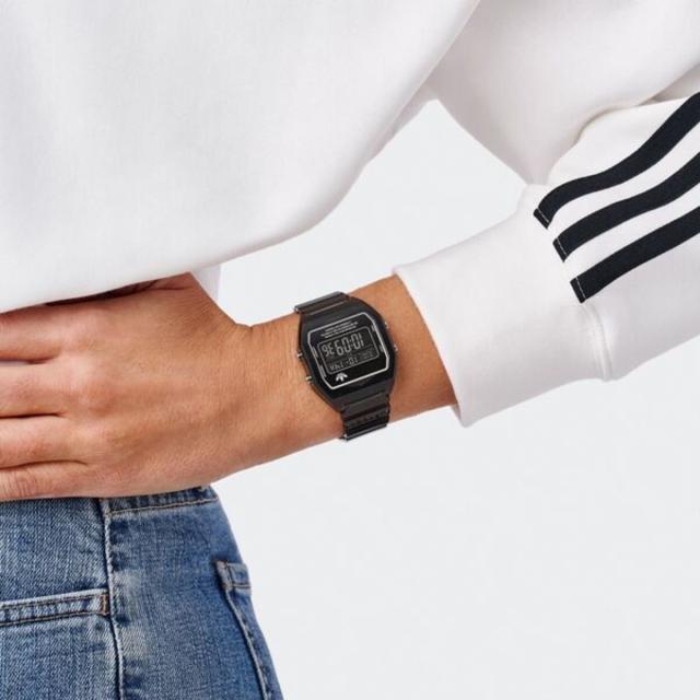 アディダス（adidas）/DIGITAL TWO Crystal デジタルツークリスタル　AOST24064の通販は