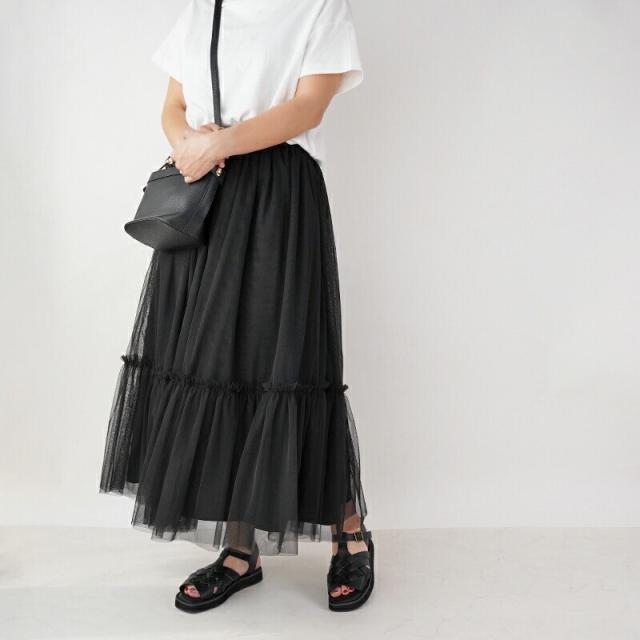 リリオブランコ（Lirio blanco）/本革 サンダル 編みこみ 2．5cmヒール