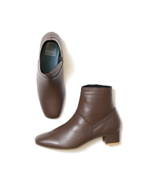 エマフランシス（Emma Francis）/スクエアトゥ プレーンブーツ