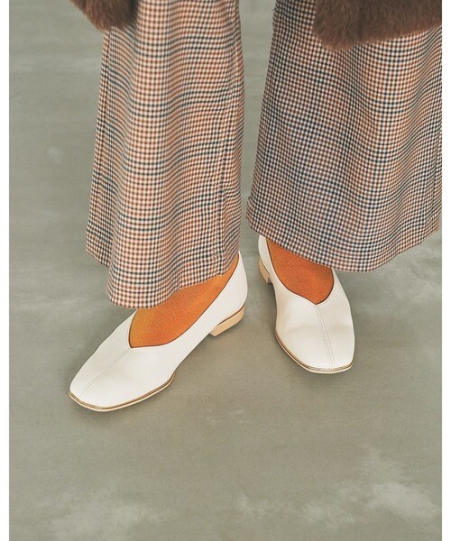 エマフランシス（Emma Francis）/センターシーム ゴールドライン パンプス NEW】エマフランシス（Emma Francis）/センターシーム ゴールドライン