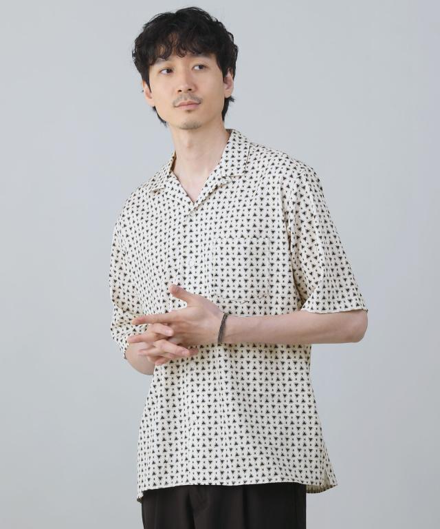 スプートニクス（SPUTNICKS）/＜ALLOWED TO UNFOLD＞レトロプリントポリエステル襟付き半袖シャツ_1