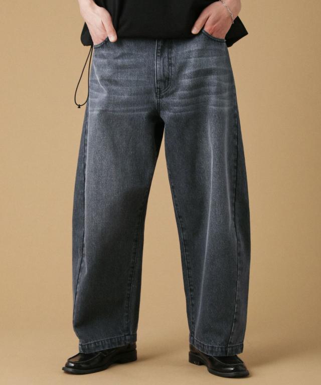 新品 定価4.3万 UJOH☆2タック サルエル パンツ 黒