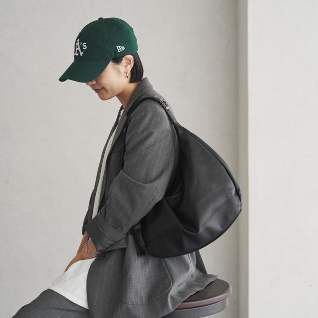 ラシット（russet）/ソフトレザーラウンドビッグショルダー